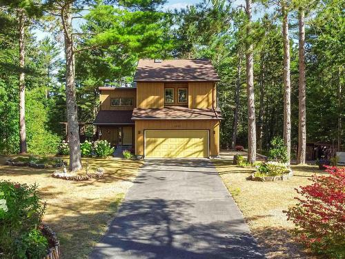 1800 Cartier Court, Kingston, NS 