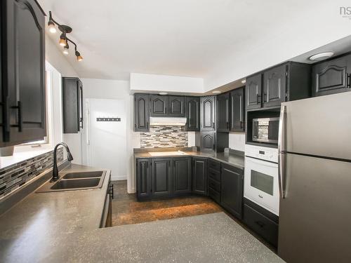 38 Dartmouth Road, Bedford, NS 