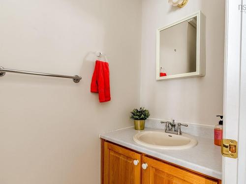 44 Haddad Drive, Lower Sackville, NS 