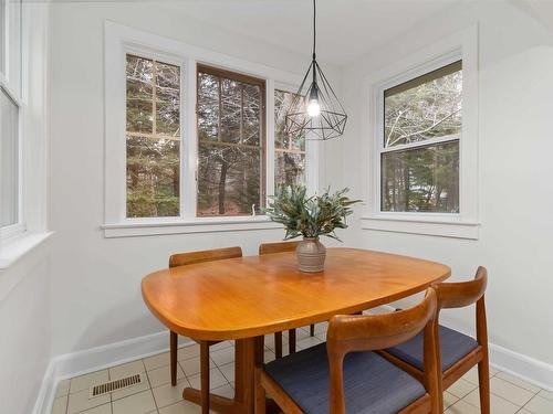 11 Lindsay Hill, Bedford, NS 