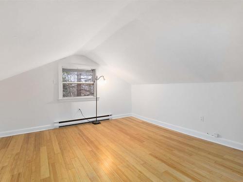 11 Lindsay Hill, Bedford, NS 