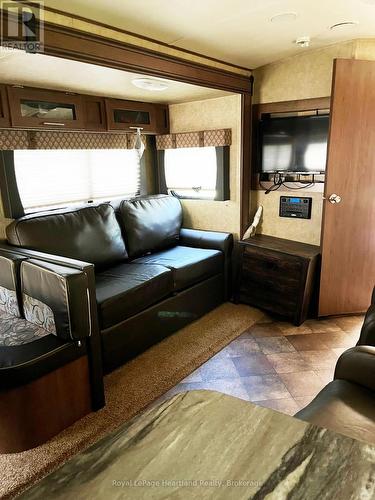 6 Lighthouse Cove Road, Bluewater (Bayfield), ON - Indoor