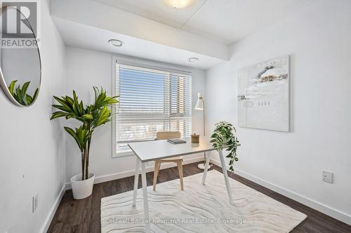 204 - 25 Kay Crescent, Guelph (Pineridge/Westminster Woods), ON - Indoor
