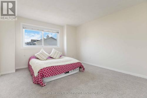63 - 1990 Wavell Street, London East (East I), ON - Indoor Photo Showing Bedroom