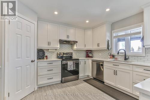 6605 Soper Road, Bayham, ON - Indoor Photo Showing Kitchen With Upgraded Kitchen