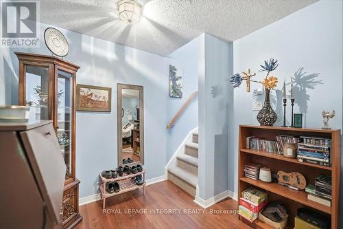 100 - 1835 Marsala Crescent, Ottawa, ON - Indoor Photo Showing Other Room