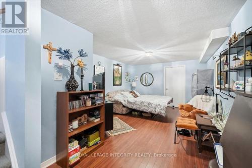 100 - 1835 Marsala Crescent, Ottawa, ON - Indoor