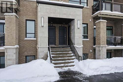 41 Carabiner Private, Ottawa, ON - Outdoor With Balcony With Facade