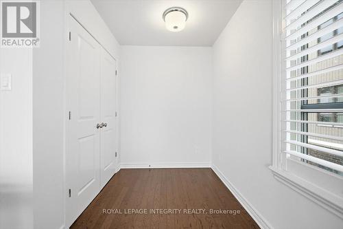 359 Axis Way, Ottawa, ON - Indoor Photo Showing Other Room