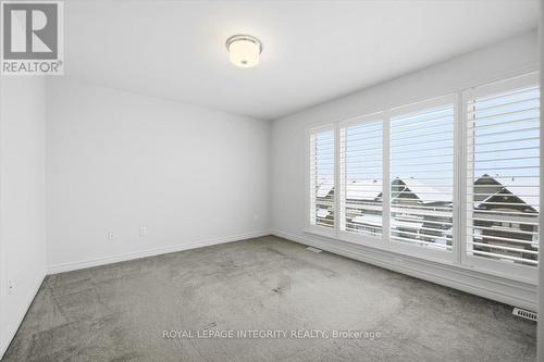 359 Axis Way, Ottawa, ON - Indoor Photo Showing Other Room