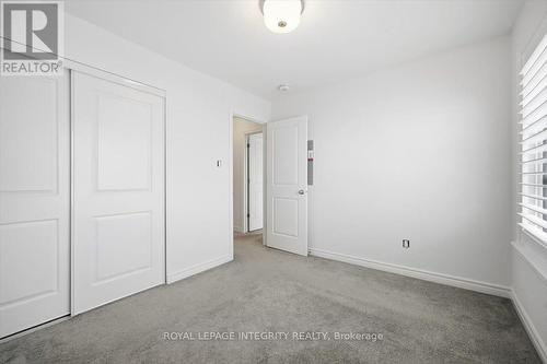359 Axis Way, Ottawa, ON - Indoor Photo Showing Other Room