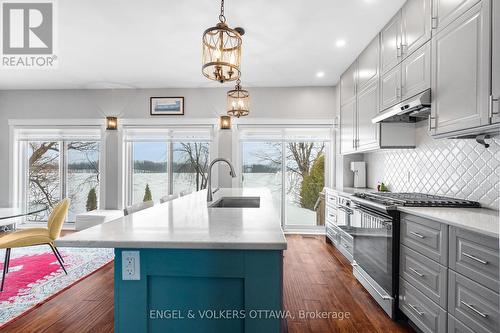 2882 Bay Road, Champlain, ON - Indoor Photo Showing Kitchen With Upgraded Kitchen