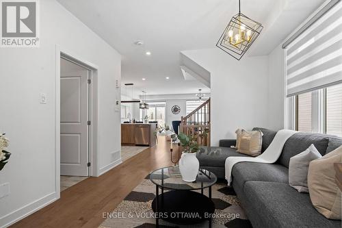 2038 Allegrini Terrace, Ottawa, ON - Indoor
