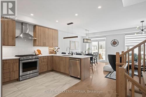 2038 Allegrini Terrace, Ottawa, ON - Indoor Photo Showing Kitchen With Upgraded Kitchen