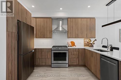 2038 Allegrini Terrace, Ottawa, ON - Indoor Photo Showing Kitchen With Stainless Steel Kitchen