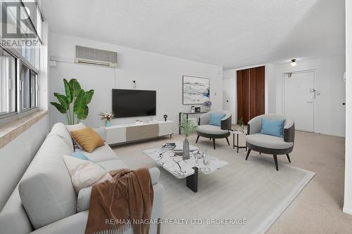 1003 - 365 Geneva Street, St. Catharines (Fairview), ON - Indoor Photo Showing Living Room