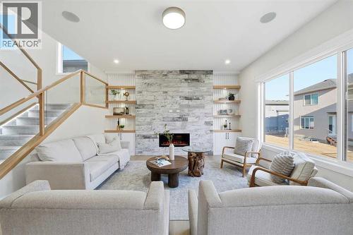 425 Watercrest Place, Chestermere, AB - Indoor Photo Showing Living Room