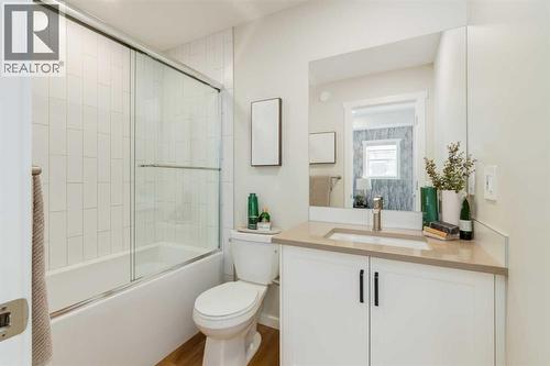 PLEASE NOTE: Photos are of a finished Showhome of the same model – fit and finish may differ on finished spec home. Interior selections and floorplans shown in photos - 154 Bartlett Crescent Se, Calgary, AB - Indoor Photo Showing Bathroom