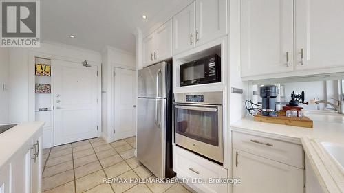 508 - 660 Eglinton Avenue W, Toronto, ON - Indoor Photo Showing Kitchen