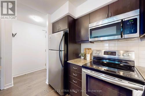 405 - 27 Rean Drive, Toronto, ON - Indoor Photo Showing Kitchen With Stainless Steel Kitchen
