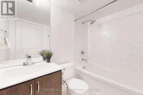 405 - 27 Rean Drive, Toronto, ON - Indoor Photo Showing Bathroom