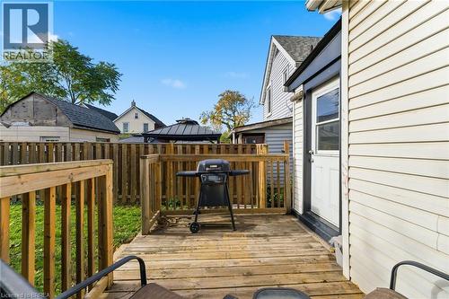 166 Beach Road, Hamilton, ON - Outdoor With Exterior