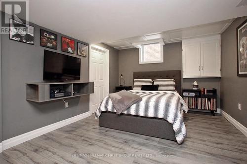 1010 Glenbourne Drive, Oshawa, ON - Indoor Photo Showing Bedroom