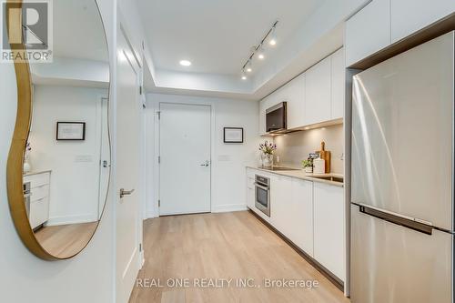 921N - 9 Clegg Road, Markham, ON - Indoor Photo Showing Kitchen
