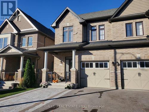 124 Countryman Road, East Gwillimbury, ON - Outdoor With Facade