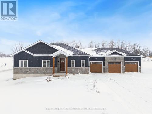 1 MEADOW ACRES ROAD  Oro-Medonte (Warminister), ON L0K 2G1