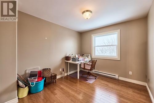 8 Roddickton Place, St. John'S, NL - Indoor Photo Showing Office