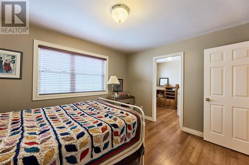 8 Roddickton Place, St. John'S, NL - Indoor Photo Showing Bedroom