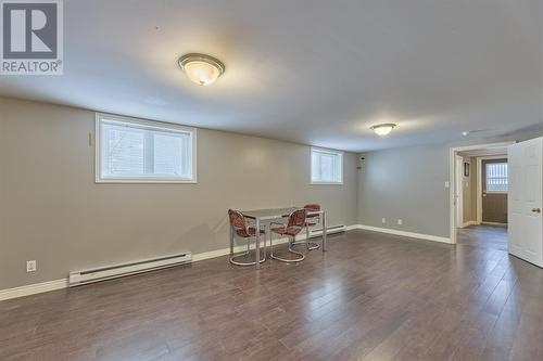 8 Roddickton Place, St. John'S, NL - Indoor