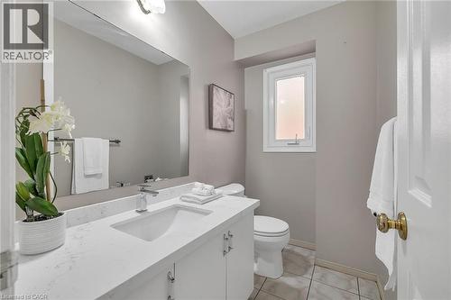 3390 Columbine Crescent, Mississauga, ON - Indoor Photo Showing Bathroom