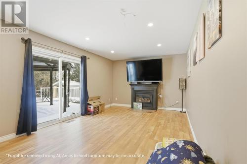 53 Huron Ave, Blind River, ON - Indoor With Fireplace