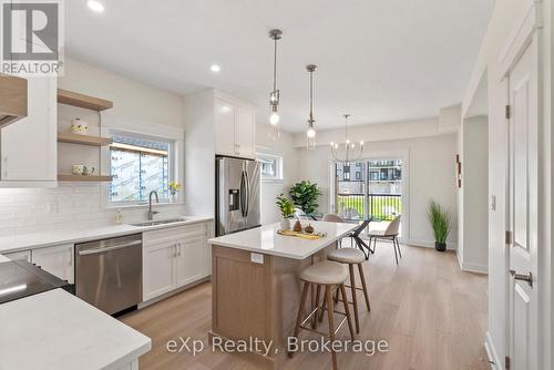 165 Jack'S Way, Wellington North (Mount Forest), ON - Indoor Photo Showing Kitchen With Upgraded Kitchen