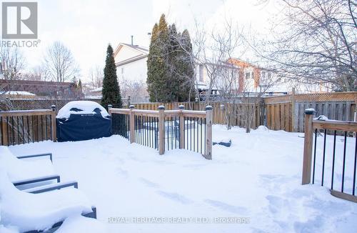 9 Sato Street, Whitby (Williamsburg), ON - Outdoor