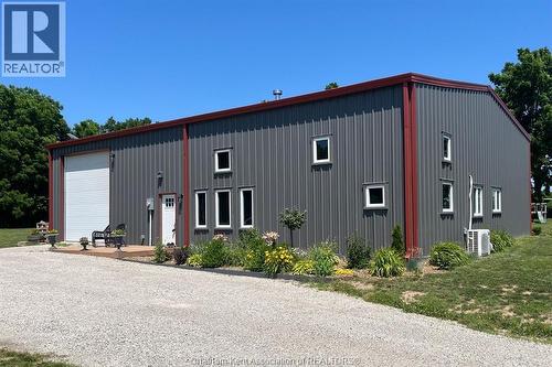 1357 Smith Falls Road, Dawn-Euphemia, ON - Outdoor