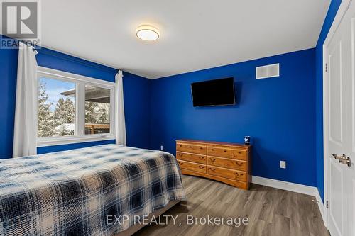 2756 Arrowsmith Court, Fort Erie (Black Creek), ON - Indoor Photo Showing Bedroom
