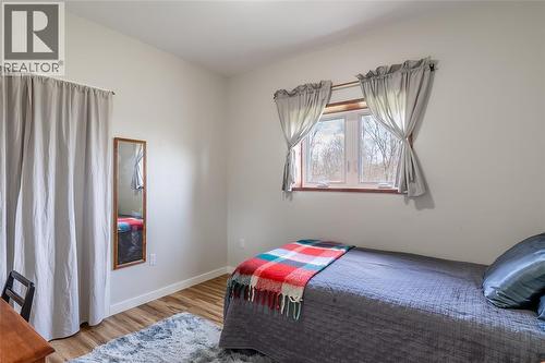 1357 Smithfalls Road, Dawn-Euphemia, ON - Indoor Photo Showing Bedroom