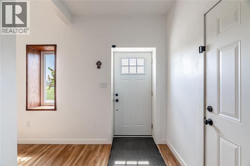 1357 Smithfalls Road, Dawn-Euphemia, ON - Indoor Photo Showing Other Room