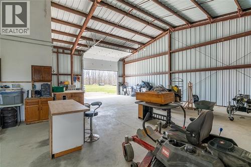 1357 Smithfalls Road, Dawn-Euphemia, ON - Indoor