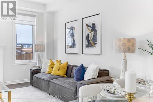 89 Barkerville Drive, Whitby, ON - Indoor Photo Showing Other Room