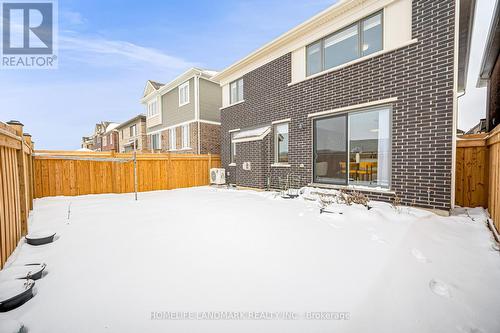 89 Barkerville Drive, Whitby, ON - Outdoor