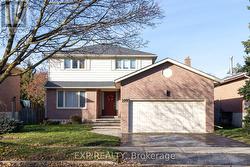 200 BISCAYNE BOULEVARD  Georgina, ON L4P 3L5