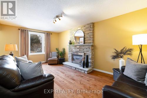 Family Room - 200 Biscayne Boulevard, Georgina, ON - Indoor Photo Showing Living Room With Fireplace
