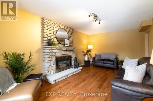 200 Biscayne Boulevard, Georgina, ON - Indoor Photo Showing Living Room With Fireplace