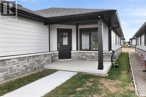 81 Mckenzie Street, Harrow, ON - Outdoor With Exterior