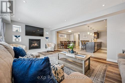 139 Couling Crescent, Guelph (Grange Road), ON - Indoor Photo Showing Living Room With Fireplace