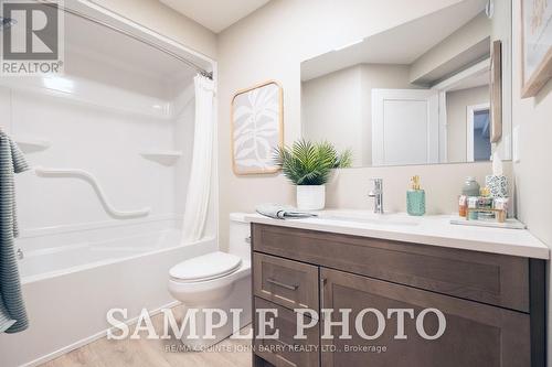 304-10 Hillside Meadow Drive, Quinte West (Murray Ward), ON - Indoor Photo Showing Bathroom